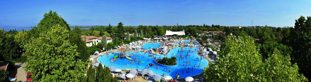 Camping Bella Italia Peschiera del Garda Ngoại thất bức ảnh