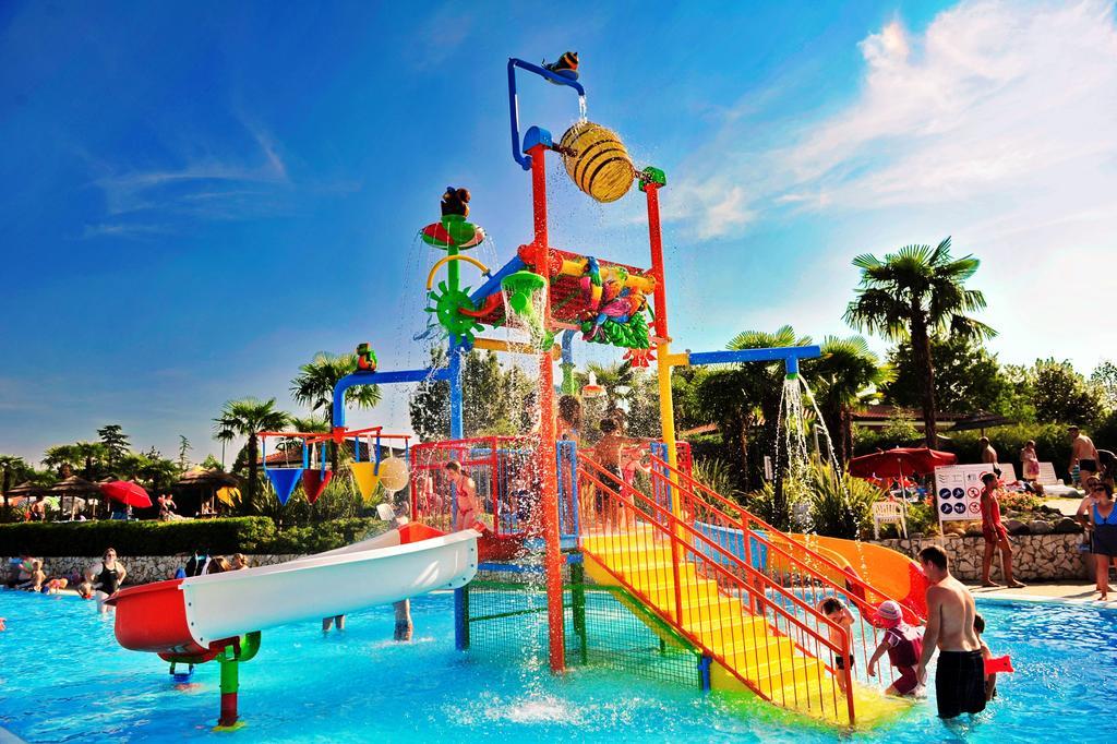 Camping Bella Italia Peschiera del Garda Ngoại thất bức ảnh