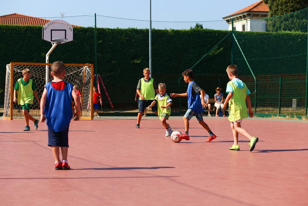 Camping Bella Italia Peschiera del Garda Ngoại thất bức ảnh