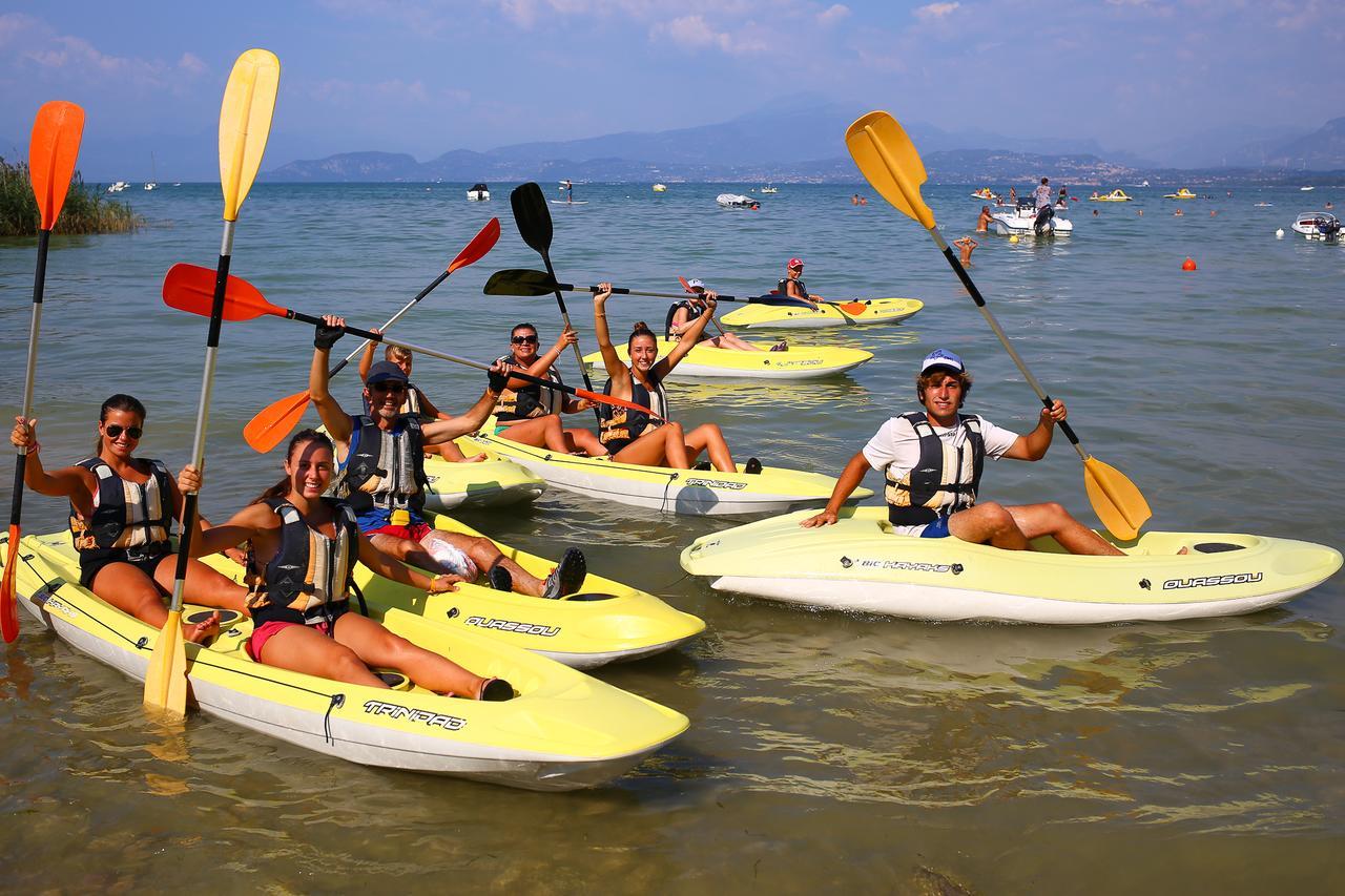 Camping Bella Italia Peschiera del Garda Ngoại thất bức ảnh