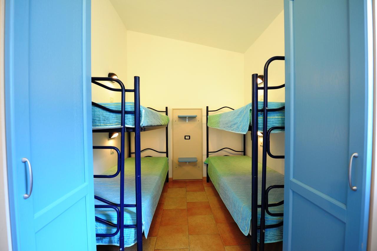 Camping Bella Italia Peschiera del Garda Ngoại thất bức ảnh